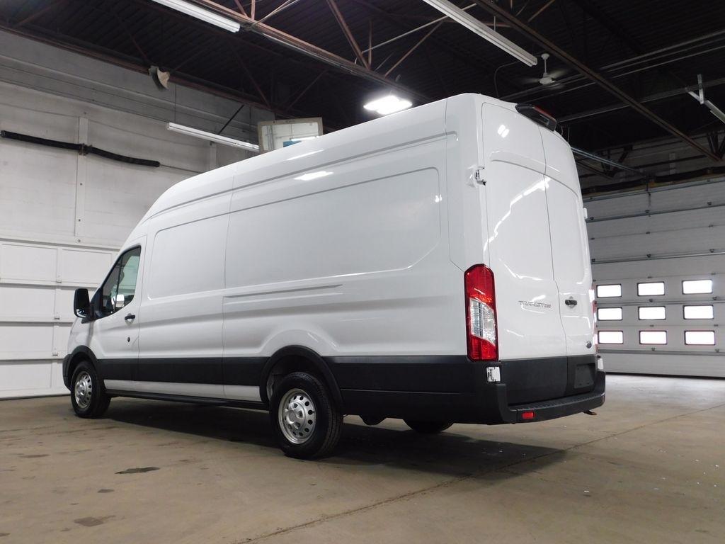Ford Transit 250 Van High Roof w/Sliding Pass. 148-in. WB EL 2022