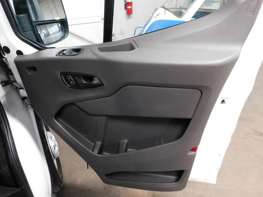 Ford Transit 250 Van High Roof w/Sliding Pass. 148-in. WB EL 2022