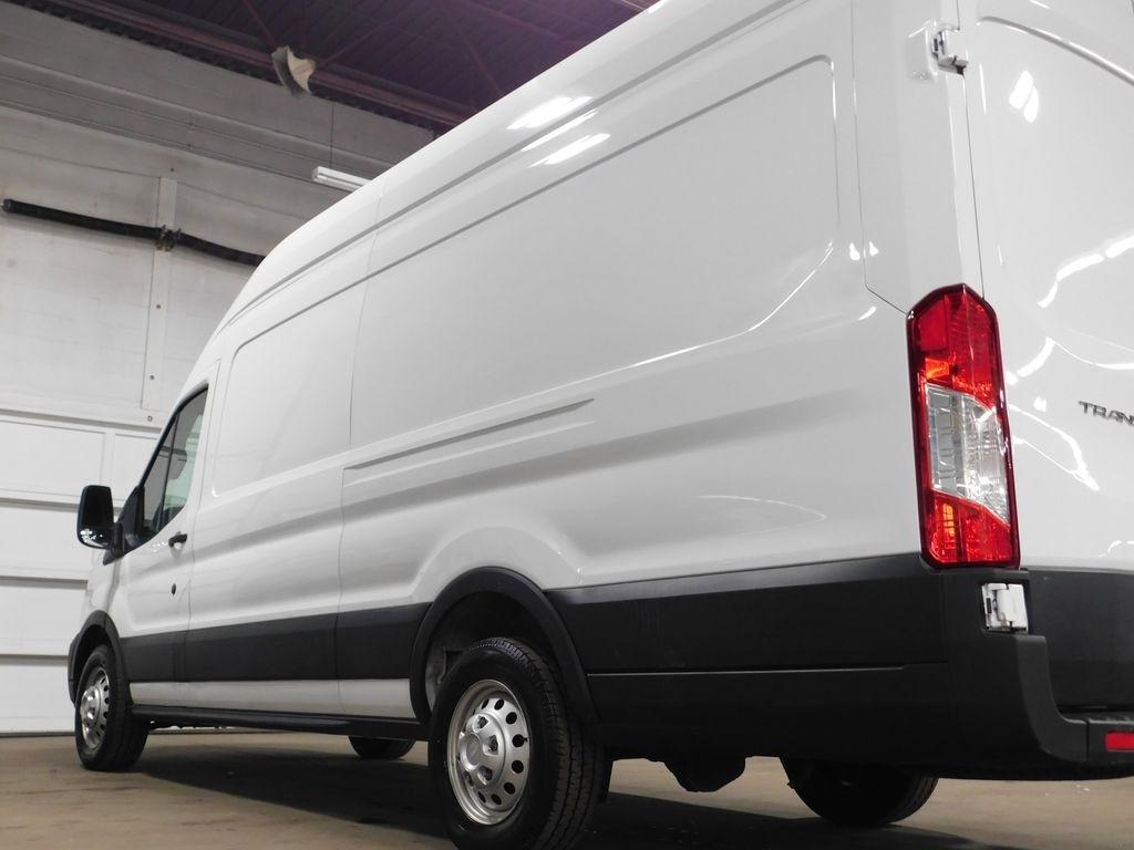 Ford Transit 250 Van High Roof w/Sliding Pass. 148-in. WB EL 2022