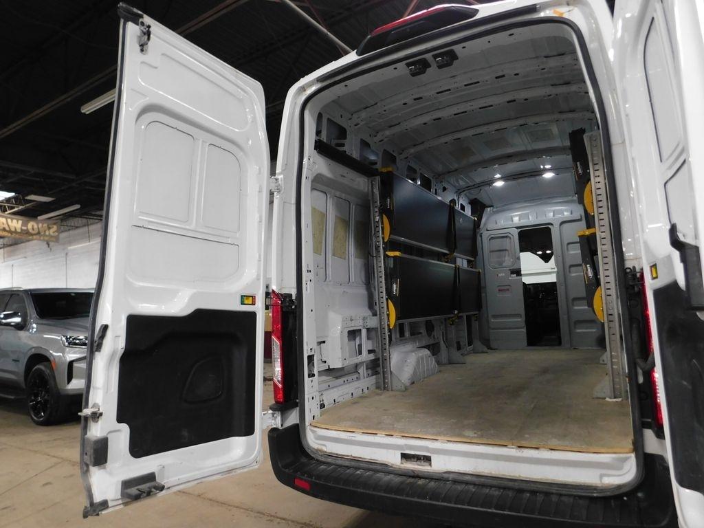 Ford Transit 250 Van High Roof w/Sliding Pass. 148-in. WB EL 2022