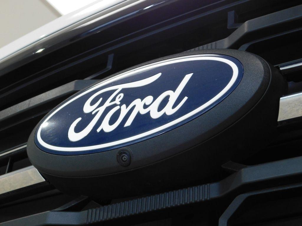 Ford F-150  2024
