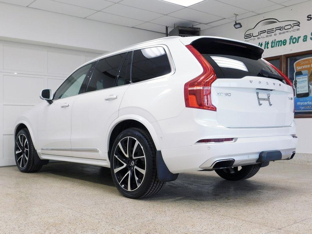 Volvo XC90  2019