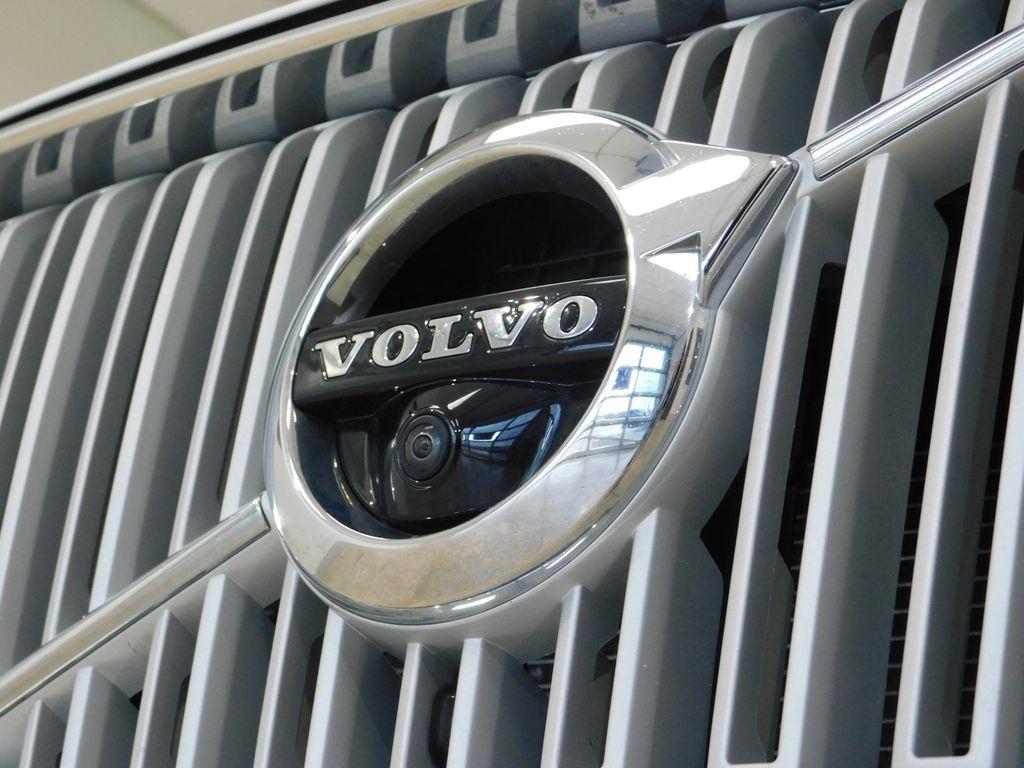 Volvo XC90  2019
