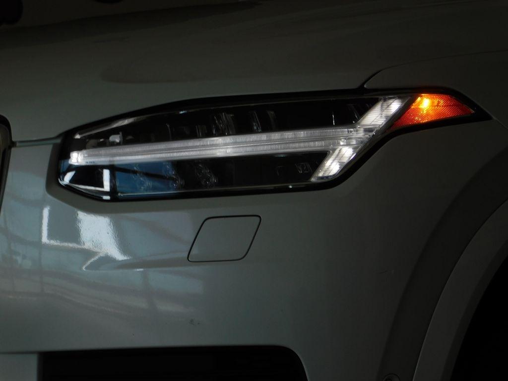 Volvo XC90  2019