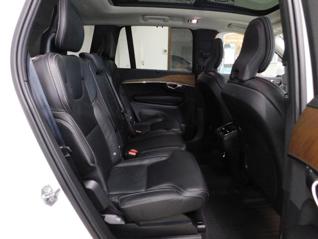 Volvo XC90  2019