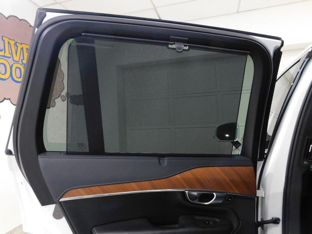 Volvo XC90  2019