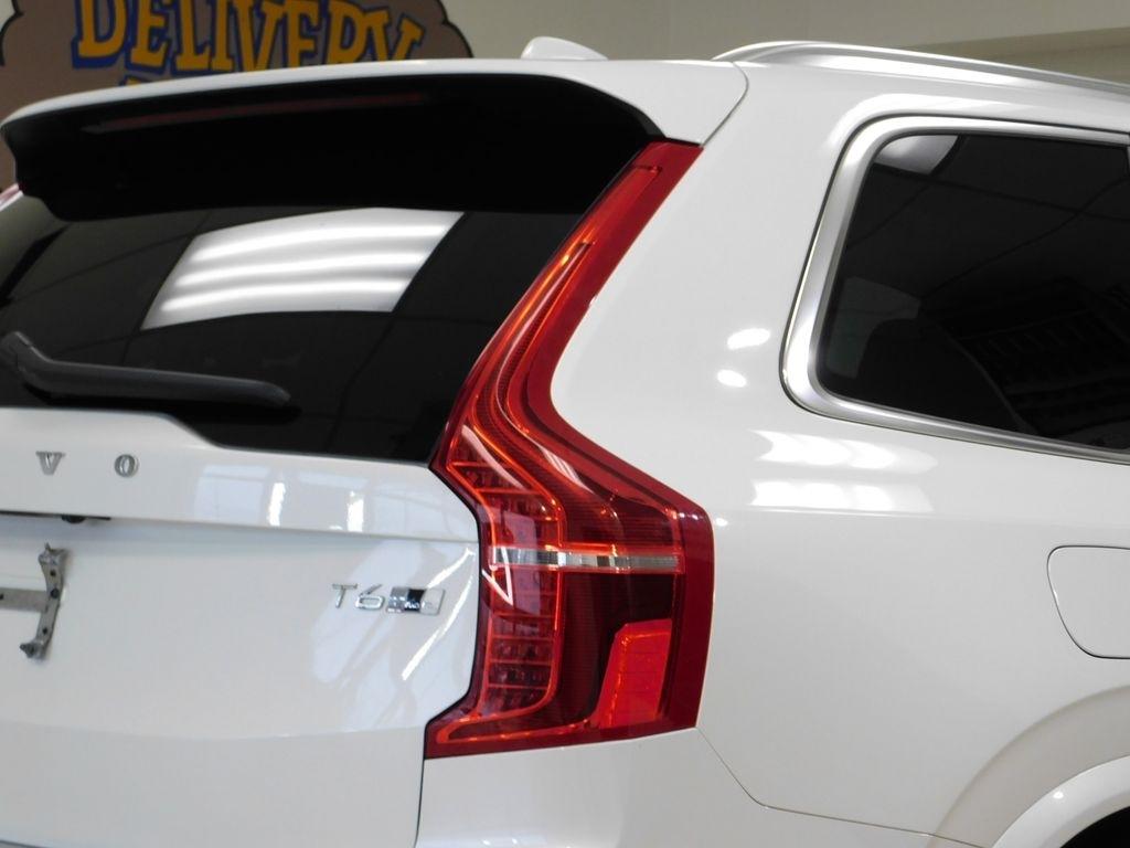 Volvo XC90  2019
