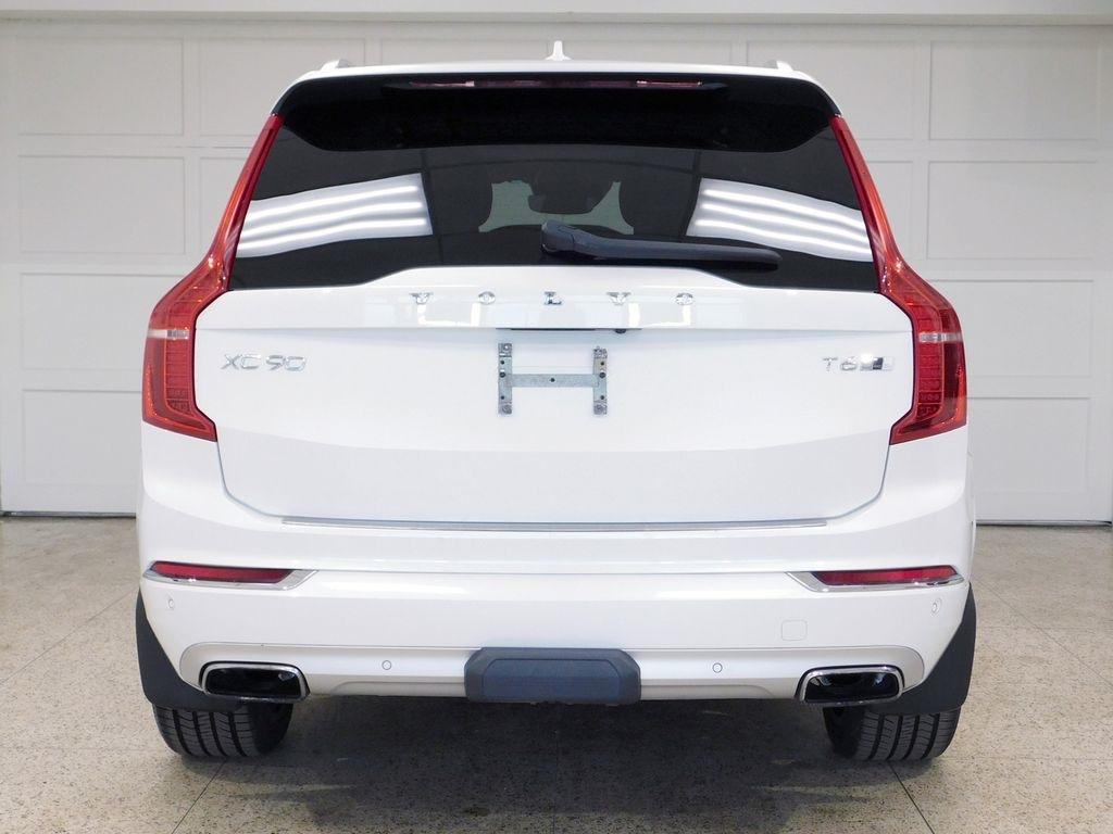 Volvo XC90  2019