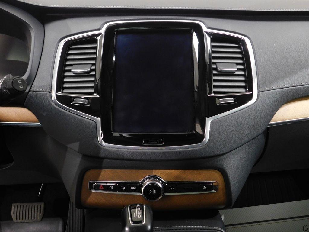 Volvo XC90  2019