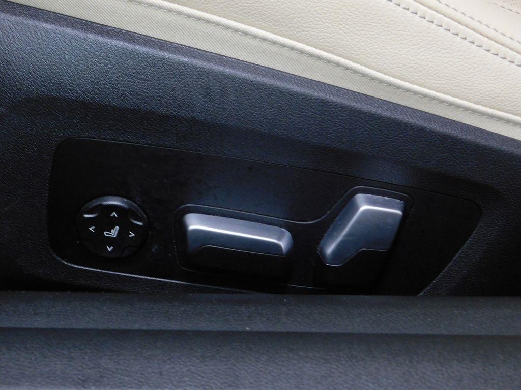 BMW 4-Series 430i xDrive SULEV Coupe 2024