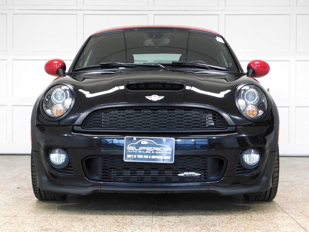 MINI John Cooper Works  2012