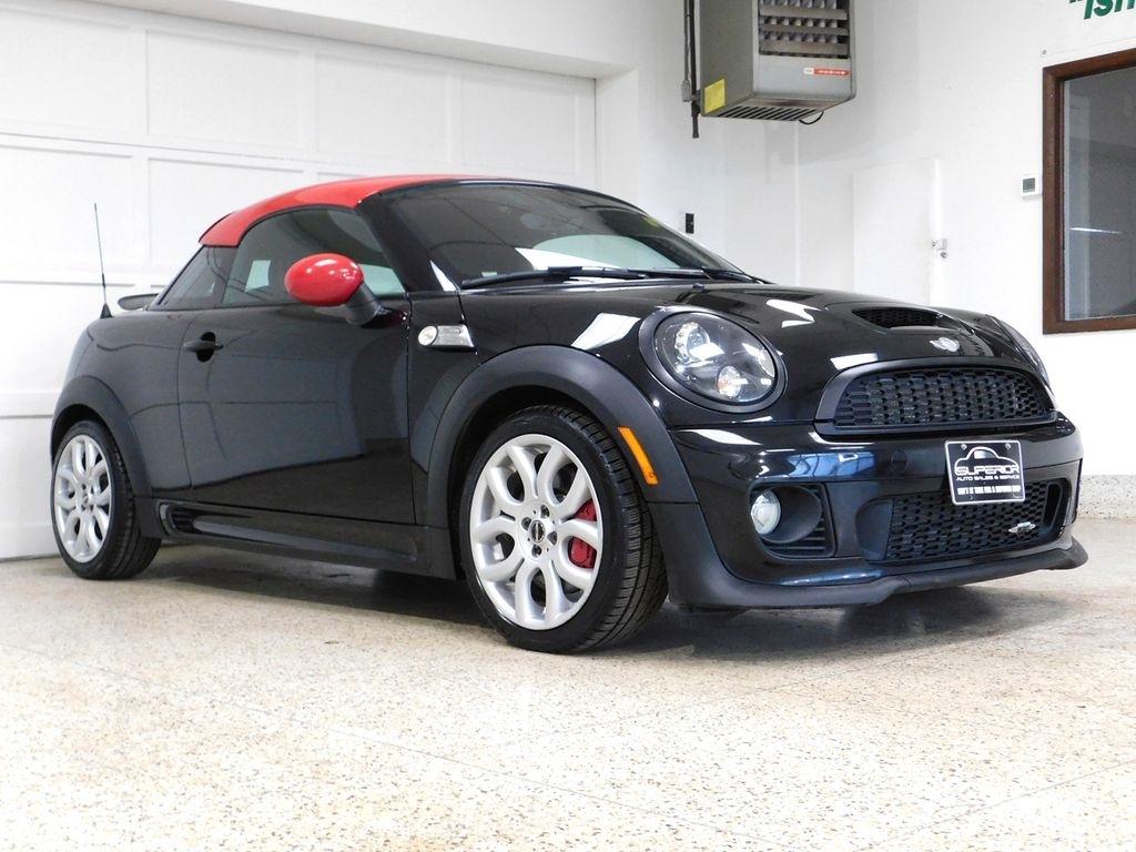 MINI John Cooper Works  2012