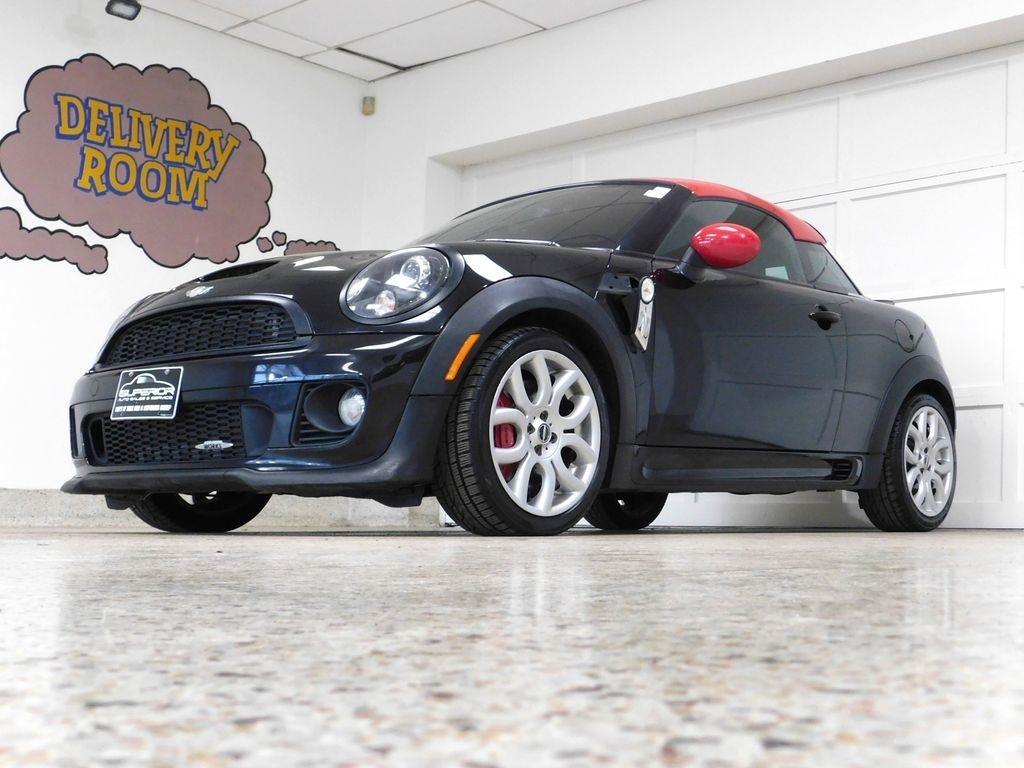 MINI John Cooper Works  2012