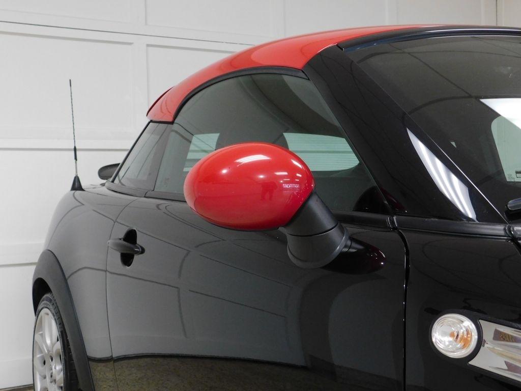 MINI John Cooper Works  2012