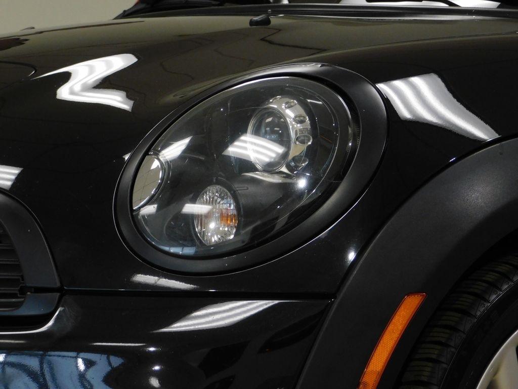 MINI John Cooper Works  2012