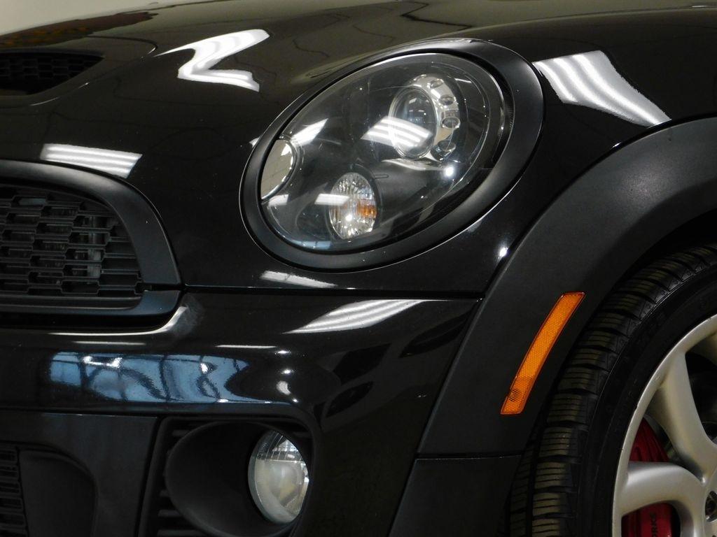 MINI John Cooper Works  2012