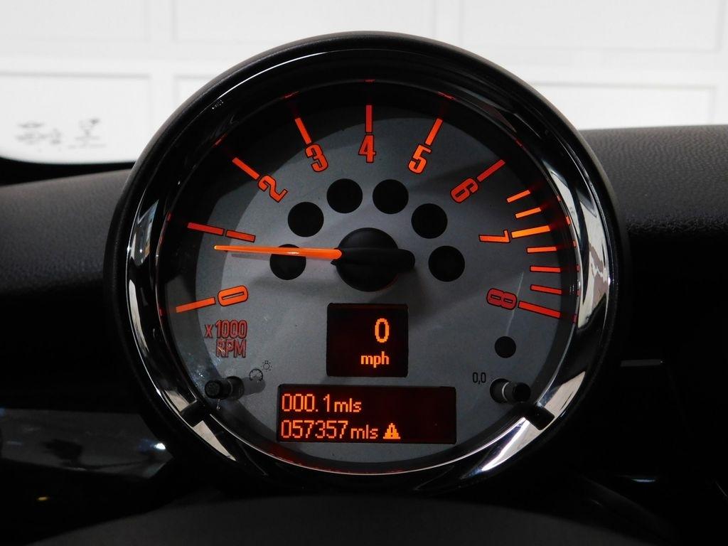 MINI John Cooper Works  2012