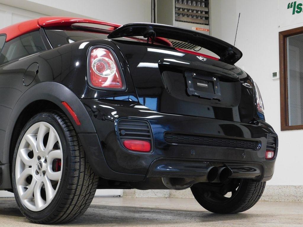 MINI John Cooper Works  2012
