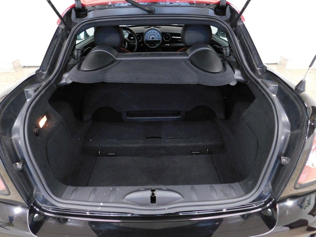 MINI John Cooper Works  2012