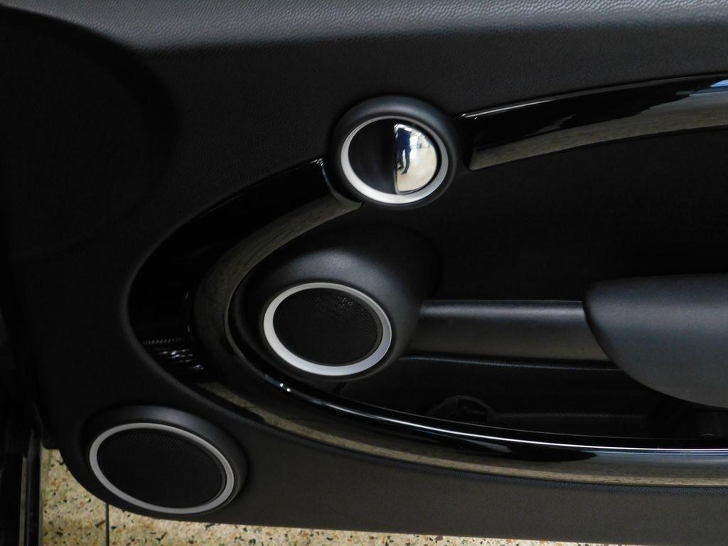 MINI John Cooper Works  2012