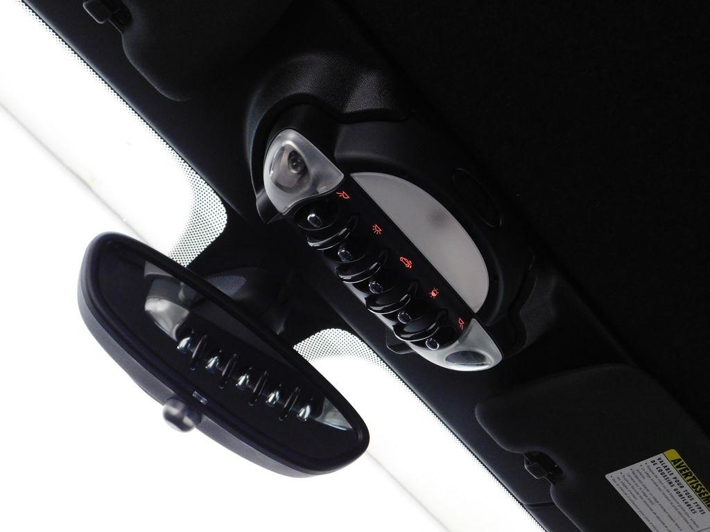 MINI John Cooper Works  2012