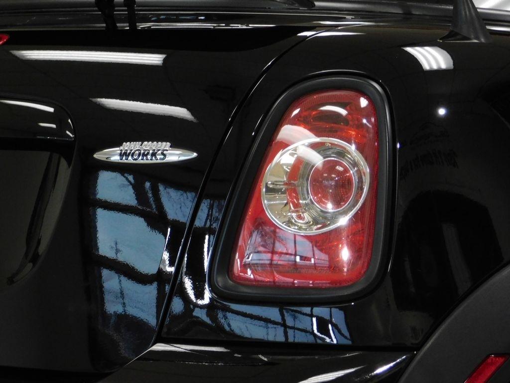 MINI John Cooper Works  2012