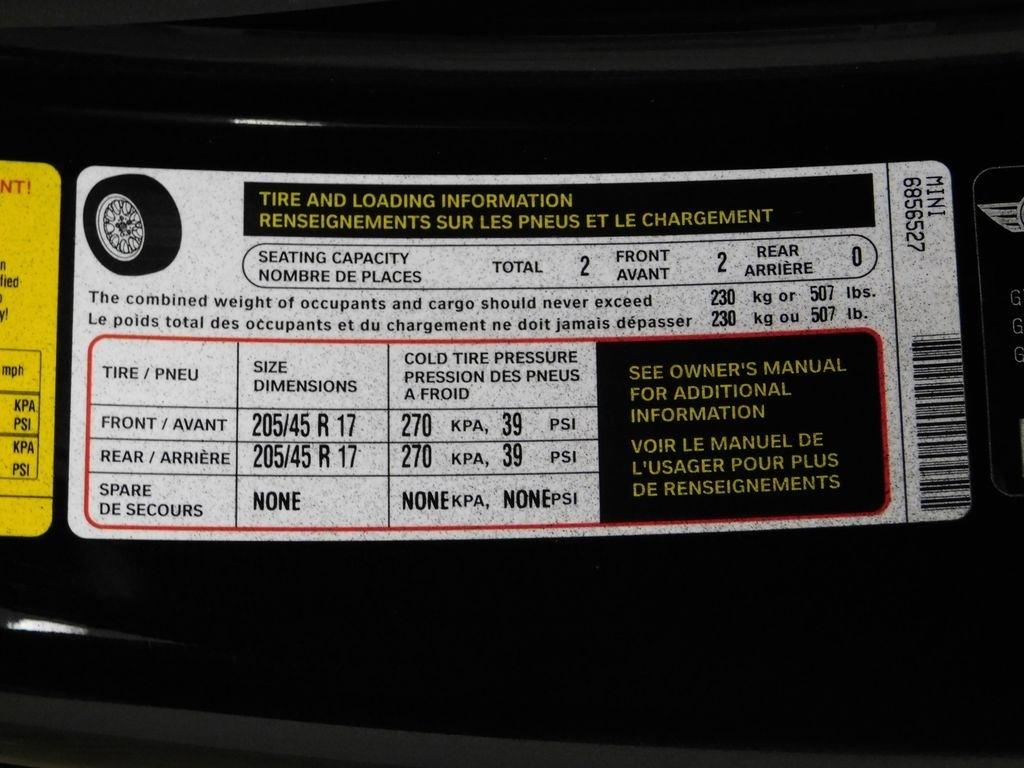 MINI John Cooper Works  2012