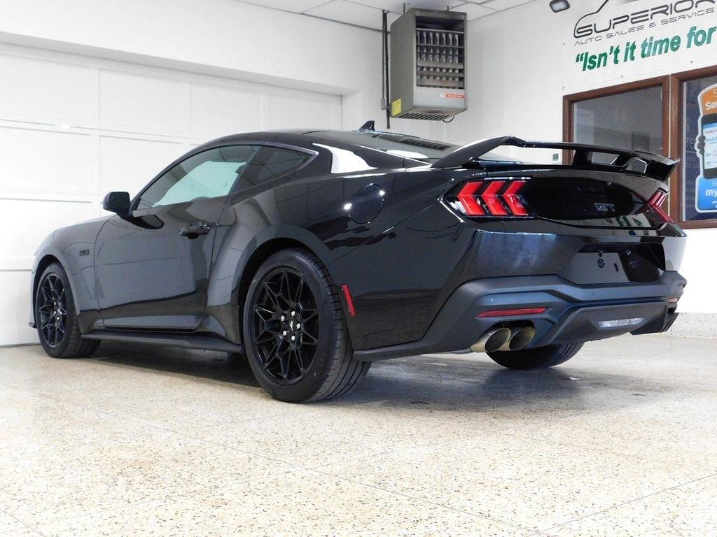 Ford Mustang GT Premium Coupe 2024