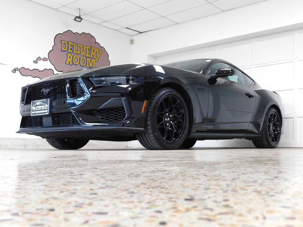 Ford Mustang GT Premium Coupe 2024