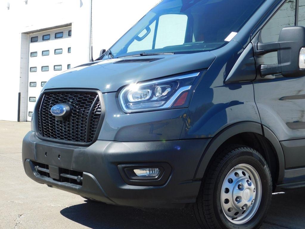 Ford Transit 250 Van High Roof w/Sliding Pass. 148-in. WB EL 2022