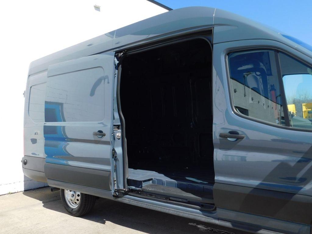 Ford Transit 250 Van High Roof w/Sliding Pass. 148-in. WB EL 2022