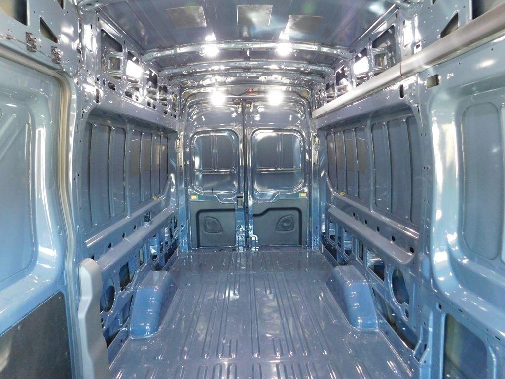 Ford Transit 250 Van High Roof w/Sliding Pass. 148-in. WB EL 2022