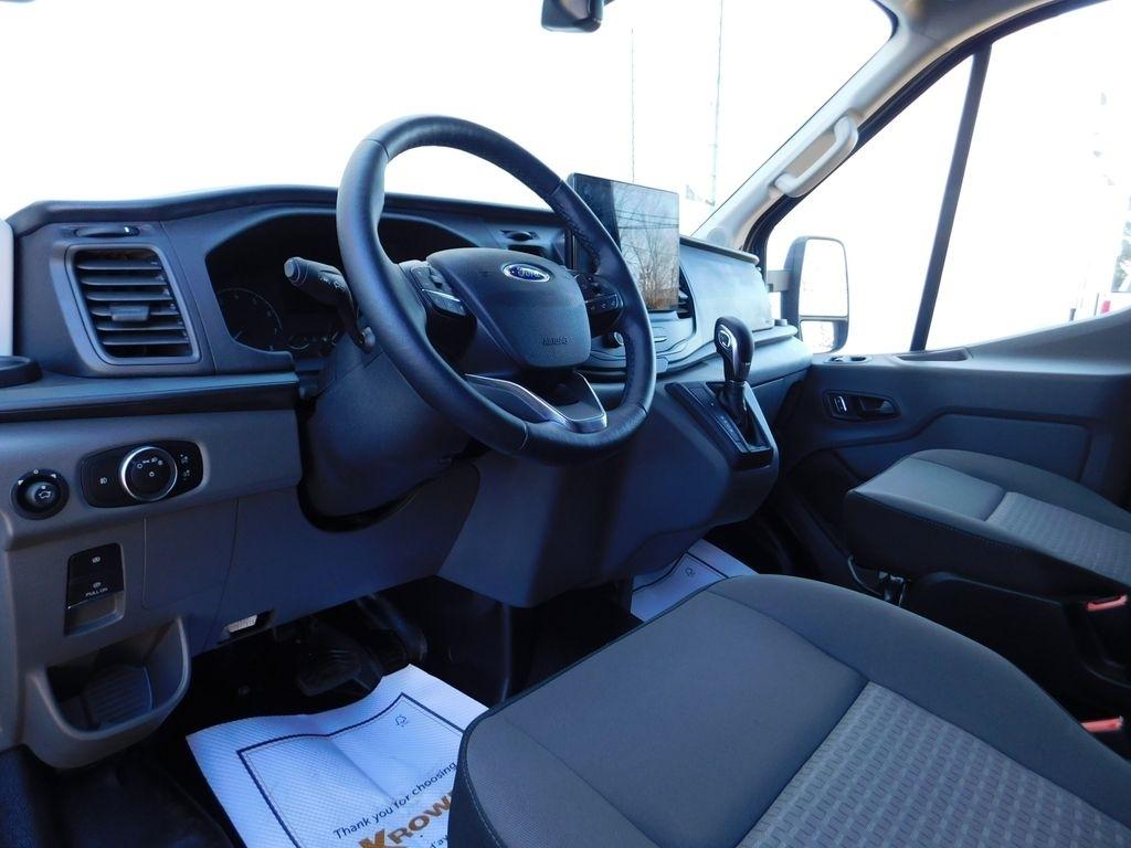 Ford Transit 250 Van High Roof w/Sliding Pass. 148-in. WB EL 2022