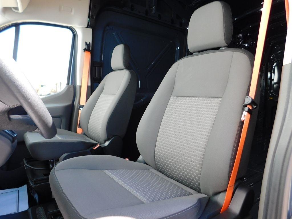 Ford Transit 250 Van High Roof w/Sliding Pass. 148-in. WB EL 2022