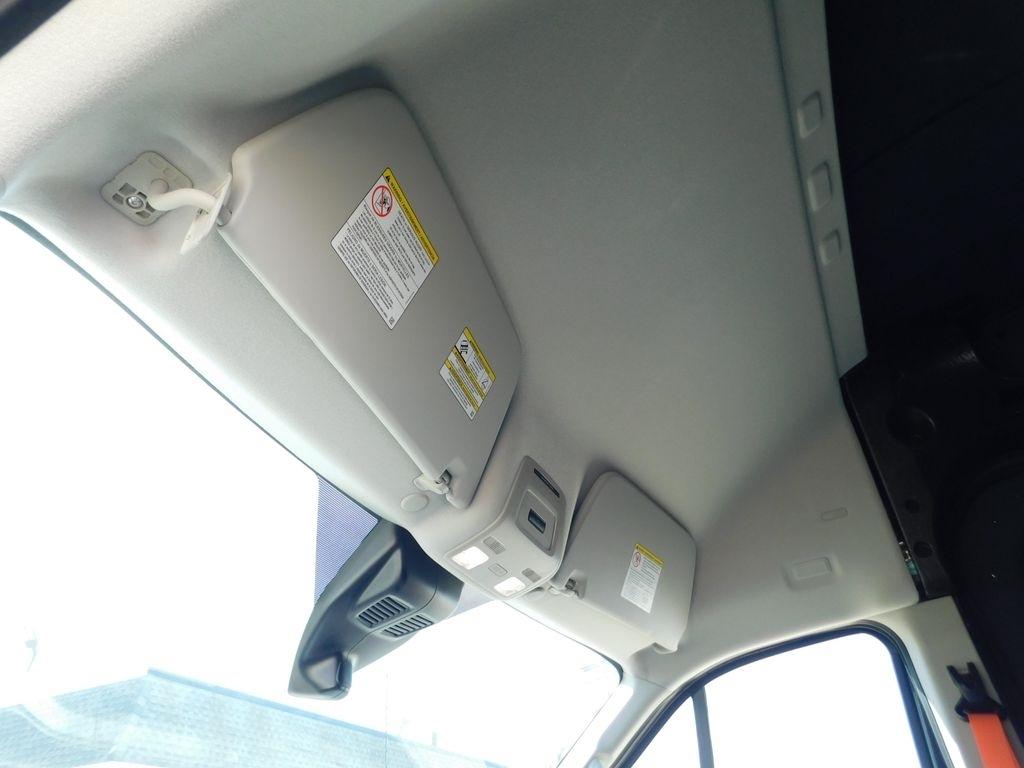 Ford Transit 250 Van High Roof w/Sliding Pass. 148-in. WB EL 2022