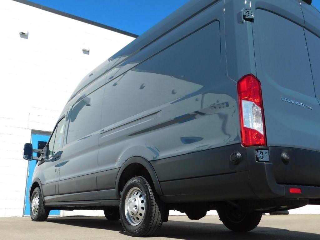 Ford Transit 250 Van High Roof w/Sliding Pass. 148-in. WB EL 2022