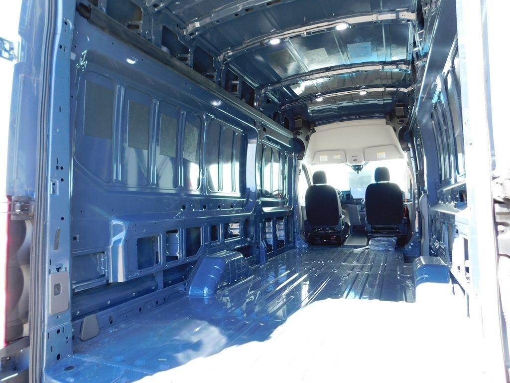 Ford Transit 250 Van High Roof w/Sliding Pass. 148-in. WB EL 2022