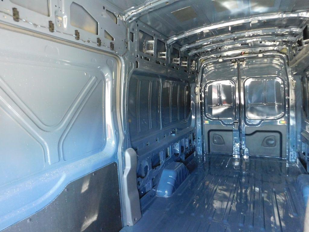 Ford Transit 250 Van High Roof w/Sliding Pass. 148-in. WB EL 2022