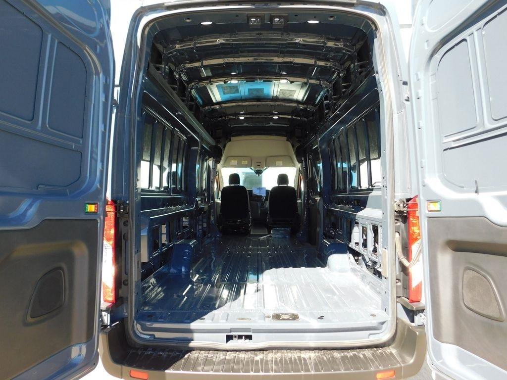 Ford Transit 250 Van High Roof w/Sliding Pass. 148-in. WB EL 2022