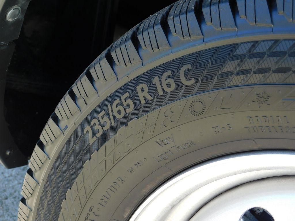 Ford Transit 250 Van High Roof w/Sliding Pass. 148-in. WB EL 2022