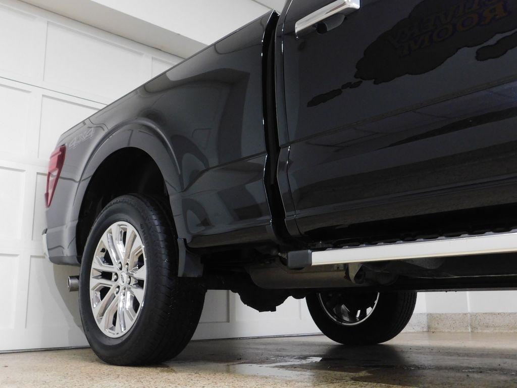 Ford F-150 Lariat SuperCrew 4WD 2024