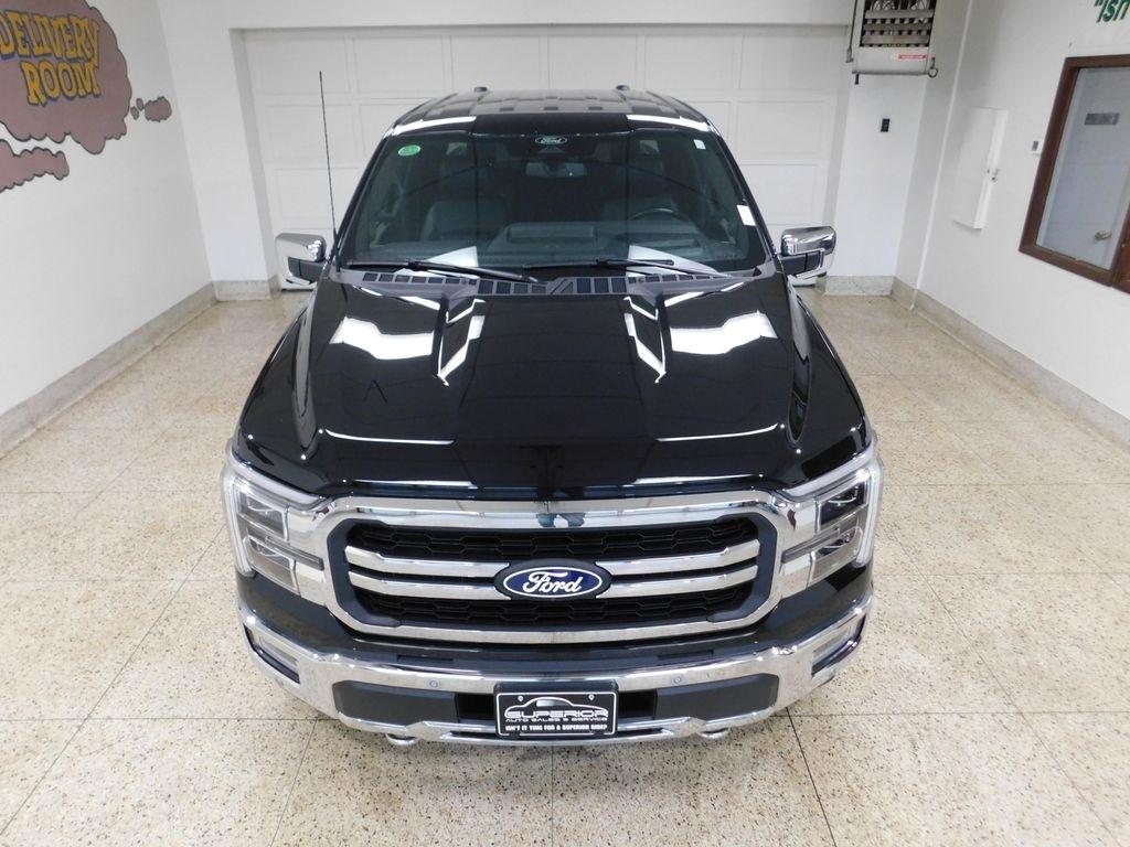 Ford F-150 Lariat SuperCrew 4WD 2024