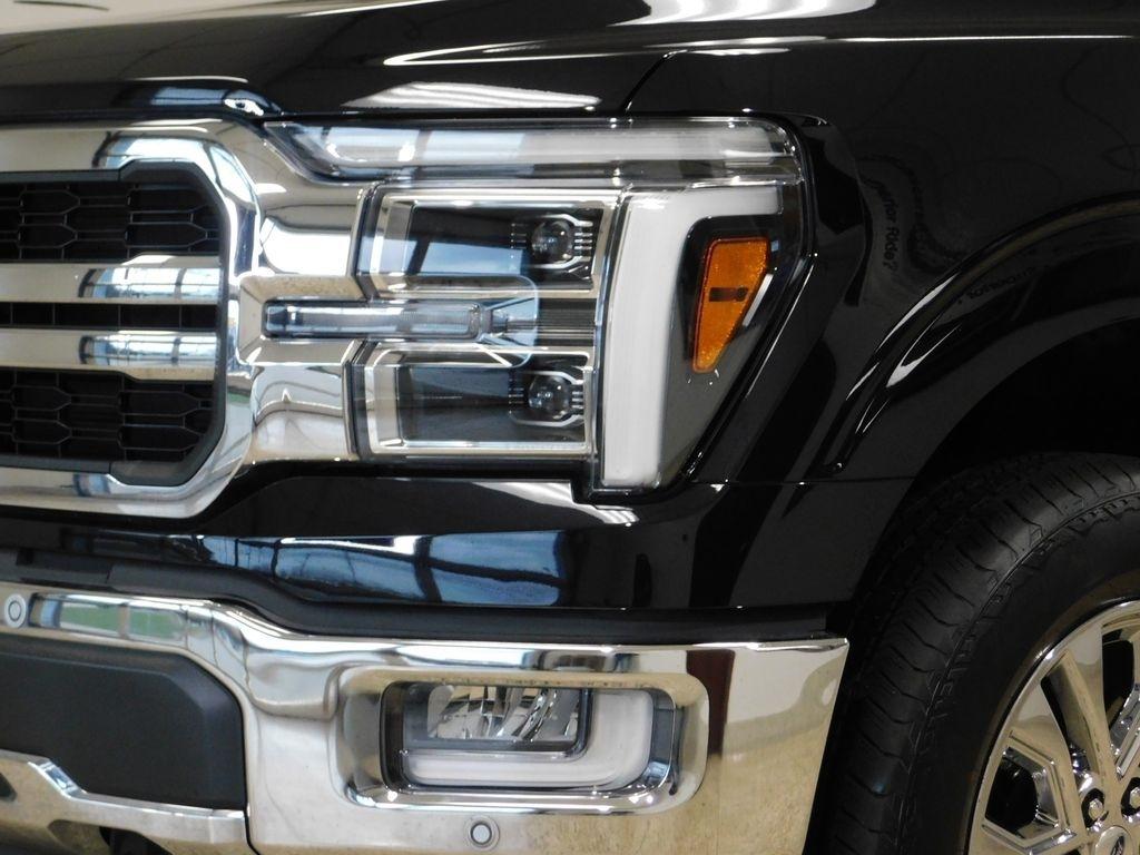 Ford F-150 Lariat SuperCrew 4WD 2024