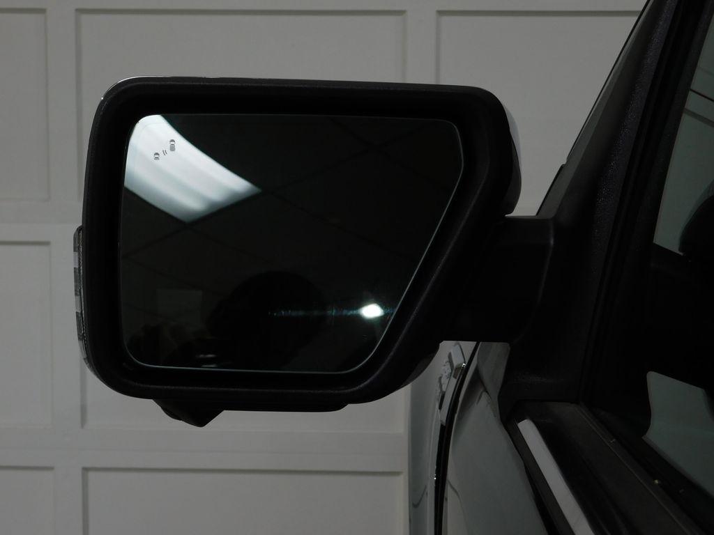 Ford F-150 Lariat SuperCrew 4WD 2024