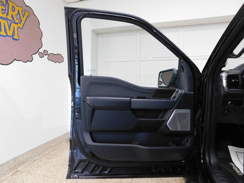 Ford F-150 Lariat SuperCrew 4WD 2024