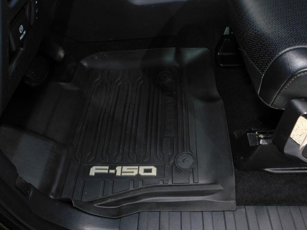 Ford F-150 Lariat SuperCrew 4WD 2024