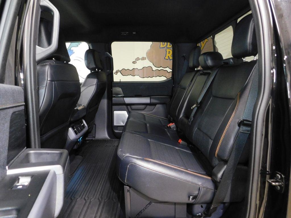 Ford F-150 Lariat SuperCrew 4WD 2024