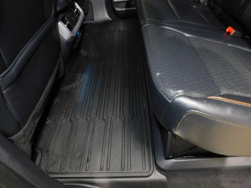 Ford F-150 Lariat SuperCrew 4WD 2024