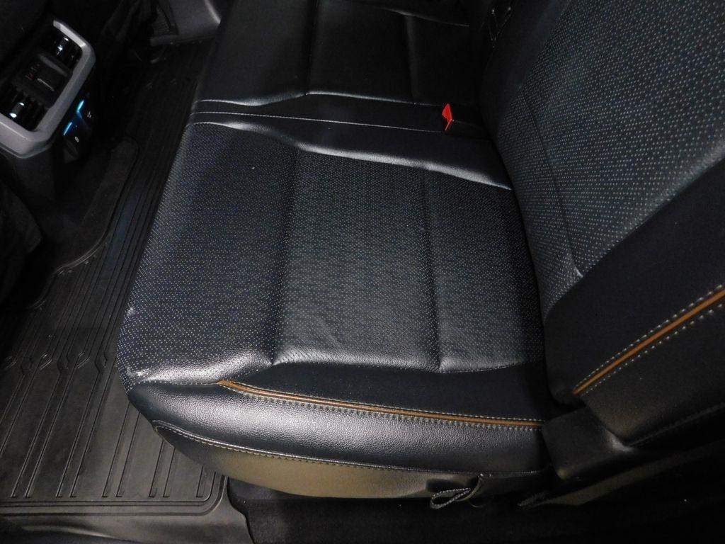 Ford F-150 Lariat SuperCrew 4WD 2024