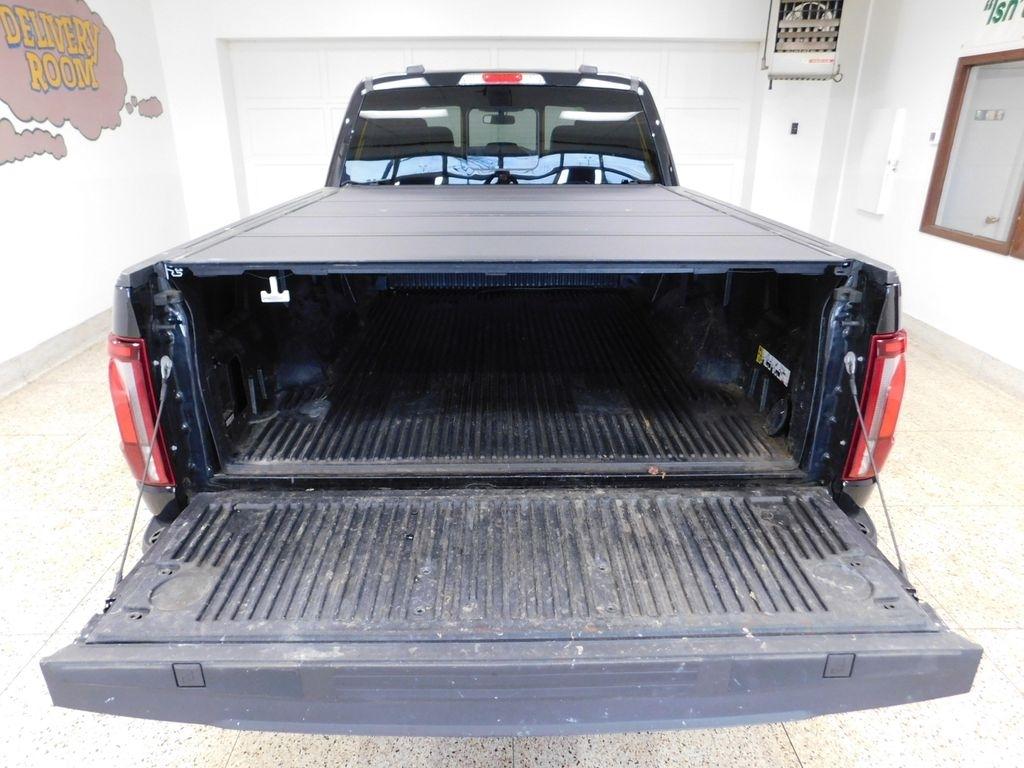 Ford F-150 Lariat SuperCrew 4WD 2024